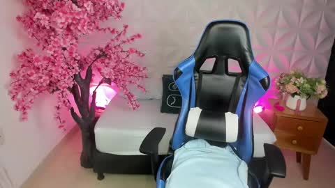 A N G E L I C A online show from 01.06.25