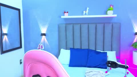 A N G E L I C A online show from 10.07.25