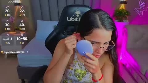 Snapshot of angelica_dymond chatting on 05.21.26 A N G E L I C A online show from 05.21.26
