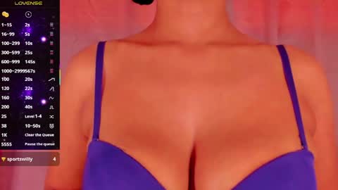 Snapshot of angelica_hot19 chatting on 05.05.26 angelica_hot19 online show from 05.05.26