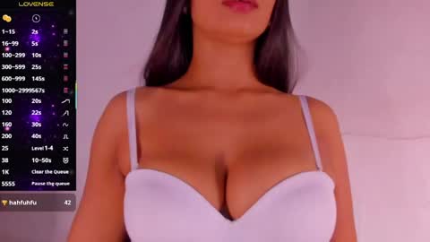 Snapshot of angelica_hot19 chatting on 05.13.26 angelica_hot19 online show from 05.13.26