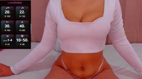 Snapshot of angelica_hot19 chatting on 06.22.26 angelica_hot19 online show from 06.22.26