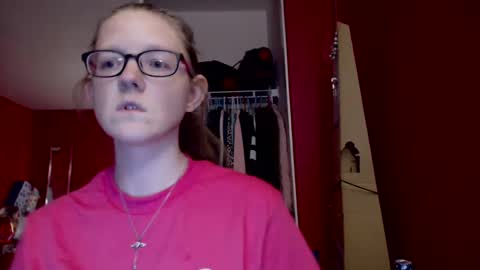 Snapshot of angelicangel3 chatting on 10.13.25 AngelicAngel online show from 10.13.25