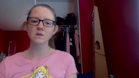 Snapshot of angelicangel3 chatting on 11.10.25 AngelicAngel online show from 11.10.25