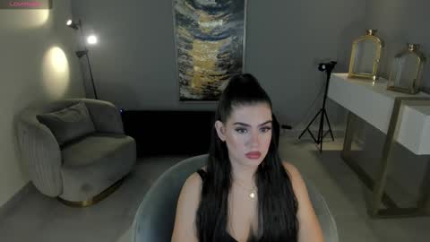 Snapshot of angelicavega_ chatting on 02.11.25 Angelica Vega online show from 02.11.25
