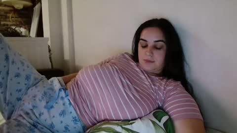 Snapshot of angelicbabexxx chatting on 12.13.24 Angela online show from 12.13.24