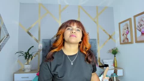   Angelina  online show from 01.18.25