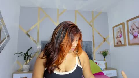   Angelina  online show from 01.23.25