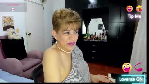 Angelina online show from 12.13.25