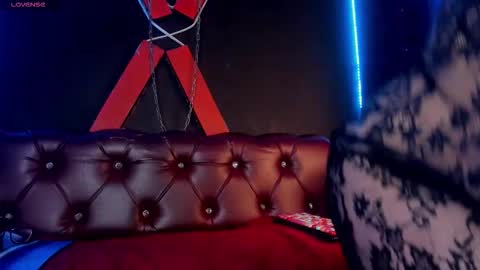 Snapshot of angelinablanc_ chatting on 02.11.26 ANGELINA online show from 02.11.26