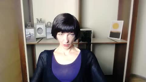 Angelina online show from 09.19.25