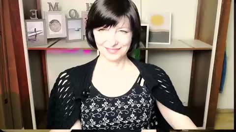 Snapshot of angelinalov_ chatting on 07.08.26 Angelina online show from 07.08.26