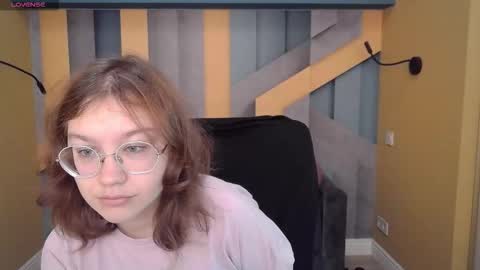 AngelinaLow online show from 11.02.25