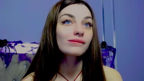 Snapshot of angelinawett chatting on 10.31.25 Angelina online show from 10.31.25