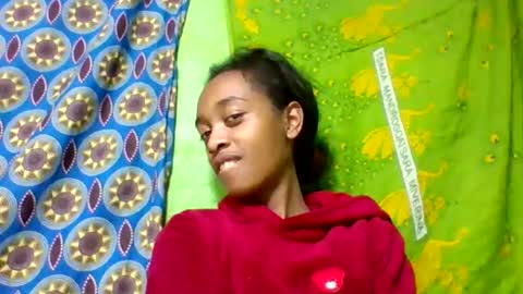 Snapshot of angeline221173 chatting on 05.18.26 angeline221173 online show from 05.18.26