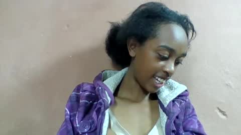 Snapshot of angeline221173 chatting on 07.18.26 angeline221173 online show from 07.18.26