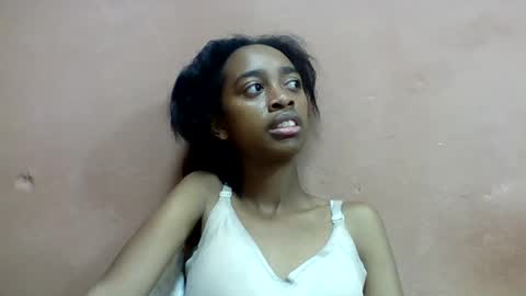 Snapshot of angeline221173 chatting on 07.27.26 angeline221173 online show from 07.27.26