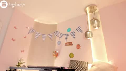 Snapshot of angeline777 chatting on 10.04.25 Angeline online show from 10.04.25