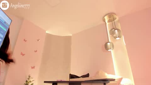 Snapshot of angeline777 chatting on 10.20.25 Angeline online show from 10.20.25