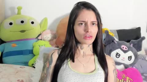 Angeline Smith  online show from 12.18.25