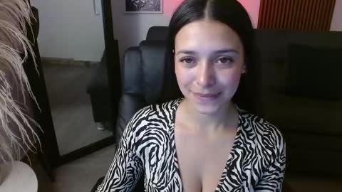 angeline_davies online show from 02.03.25