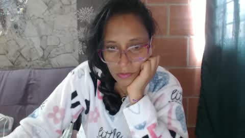 angela online show from 01.28.25