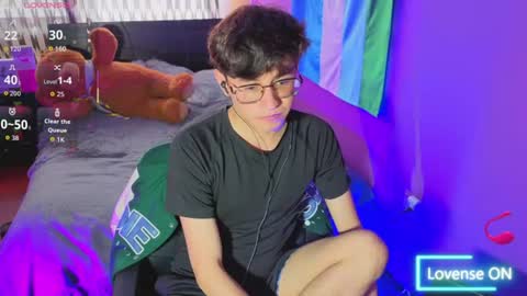Snapshot of angelito18_twink chatting on 07.08.26 Angel online show from 07.08.26