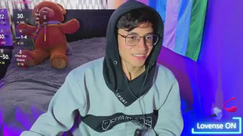 Snapshot of angelito18_twink chatting on 07.14.26 Angel online show from 07.14.26
