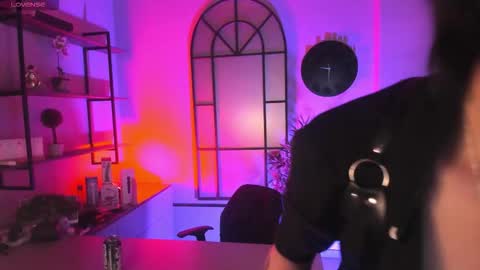 Snapshot of angell__dustt chatting on 10.14.25 Angell Dust online show from 10.14.25