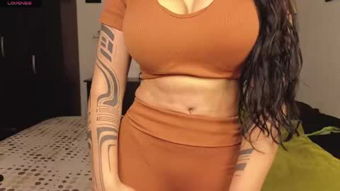  ANGELA ISABELLA  online show from 04.17.26