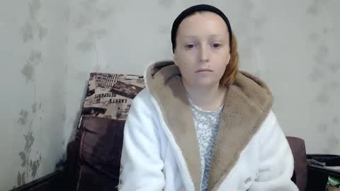 Snapshot of angellllsexy chatting on 11.15.25 Galina online show from 11.15.25