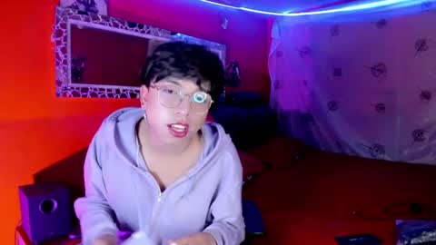 Angel  online show from 10.12.25