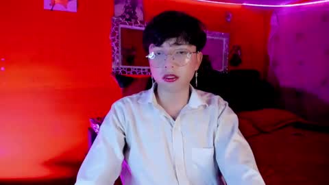 Angel  online show from 10.15.25