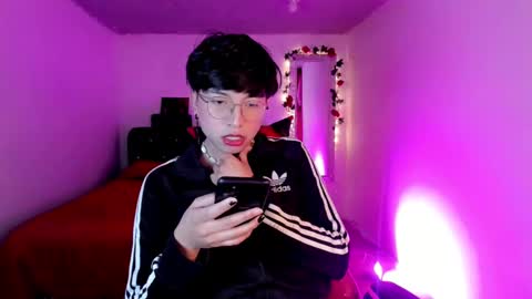 Angel  online show from 11.22.25