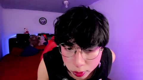 Snapshot of angellonfire chatting on 06.07.26 Angel online show from 06.07.26