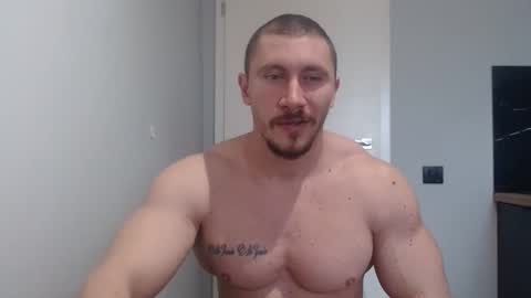  ------- SEX SHOW WITH GUYS AND GIRLS  MUSCLE SHOW online show from 03.11.25