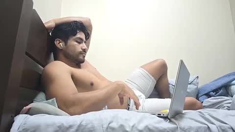 Snapshot of angelolml chatting on 12.26.24 angelolml online show from 12.26.24