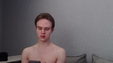 Angel online show from 03.05.25