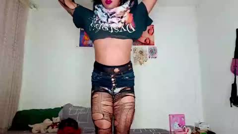   online show from 02.10.25