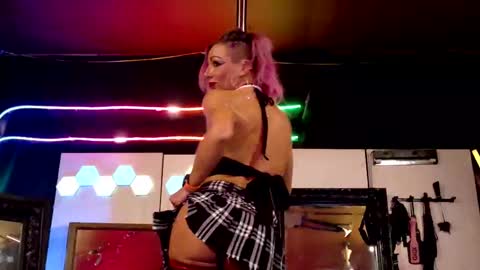 Madison Marie online show from 10.18.25