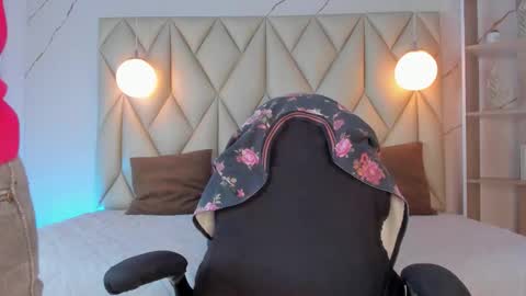 ANGIE online show from 12.01.25