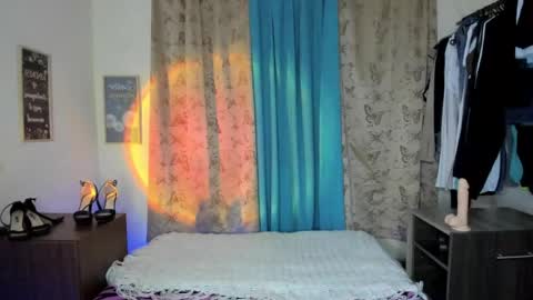 angelwhitte online show from 04.11.26