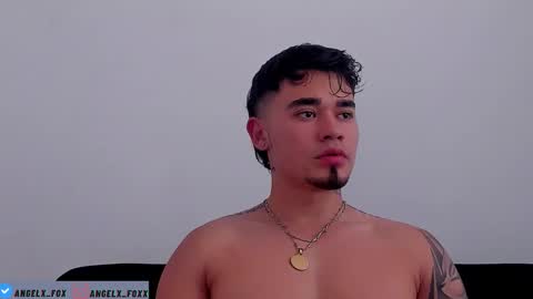 Angel Fox online show from 11.22.25