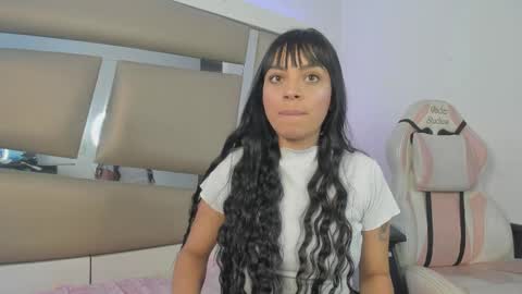 angely_js online show from 02.20.25