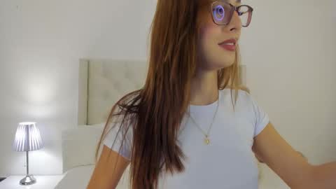 Angely  online show from 02.15.26