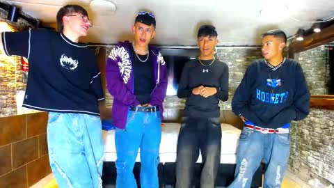 Snapshot of anghelytos chatting on 10.11.25 anghelytos online show from 10.11.25