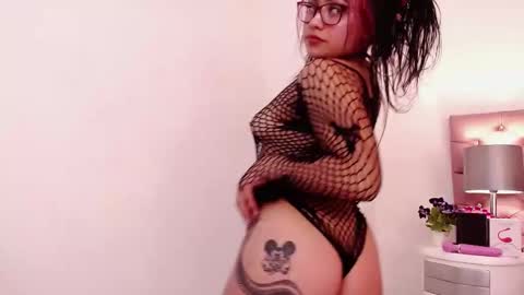 Angie online show from 02.23.25