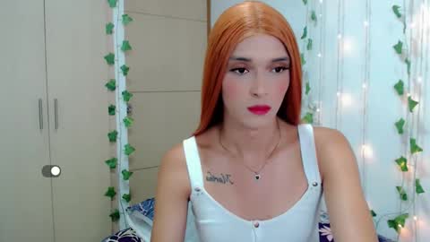 Snapshot of angie_arias chatting on 02.04.25 Angie online show from 02.04.25