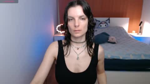 Snapshot of angie_faee chatting on 02.14.25 angie_faee online show from 02.14.25
