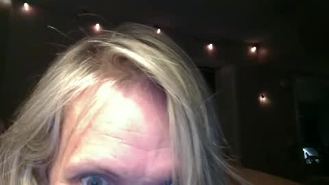 angieland79 online show from 11.12.25